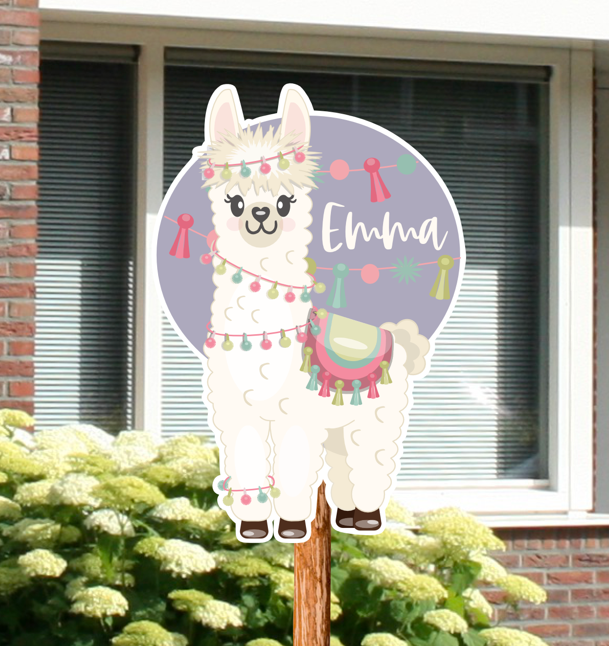 Geboortebord voor in de tuin met een lama.
