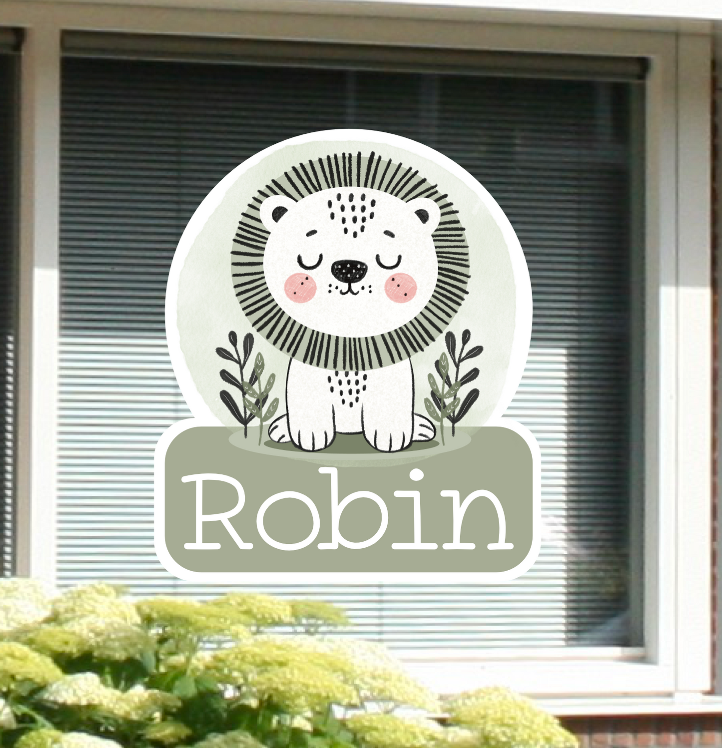 Geboortesticker met naam, en de illustratie van een leeuw.
