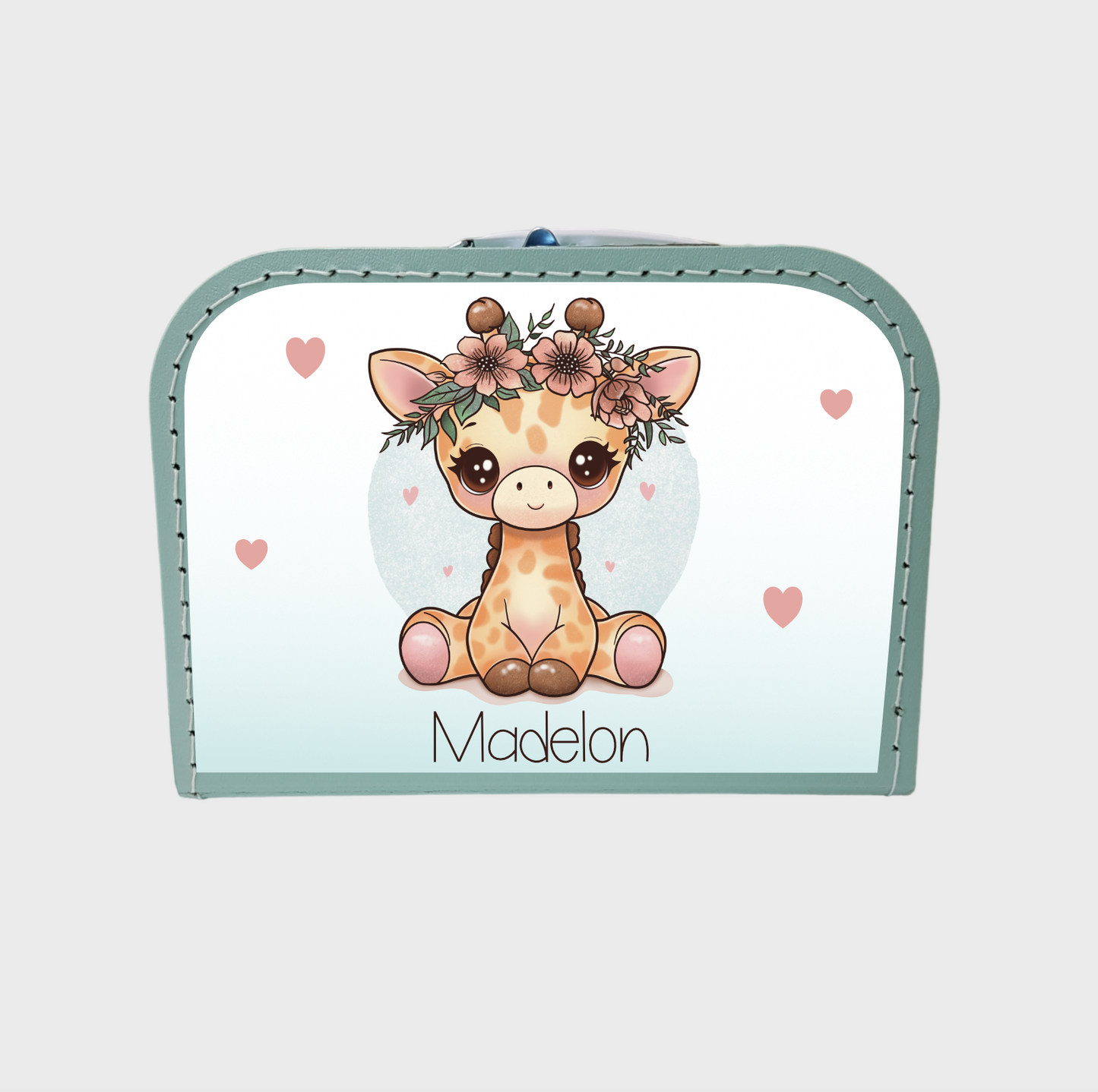 Geboortekoffertje met een girafje, gepersonaliseerd met naam en geboorte datum.
