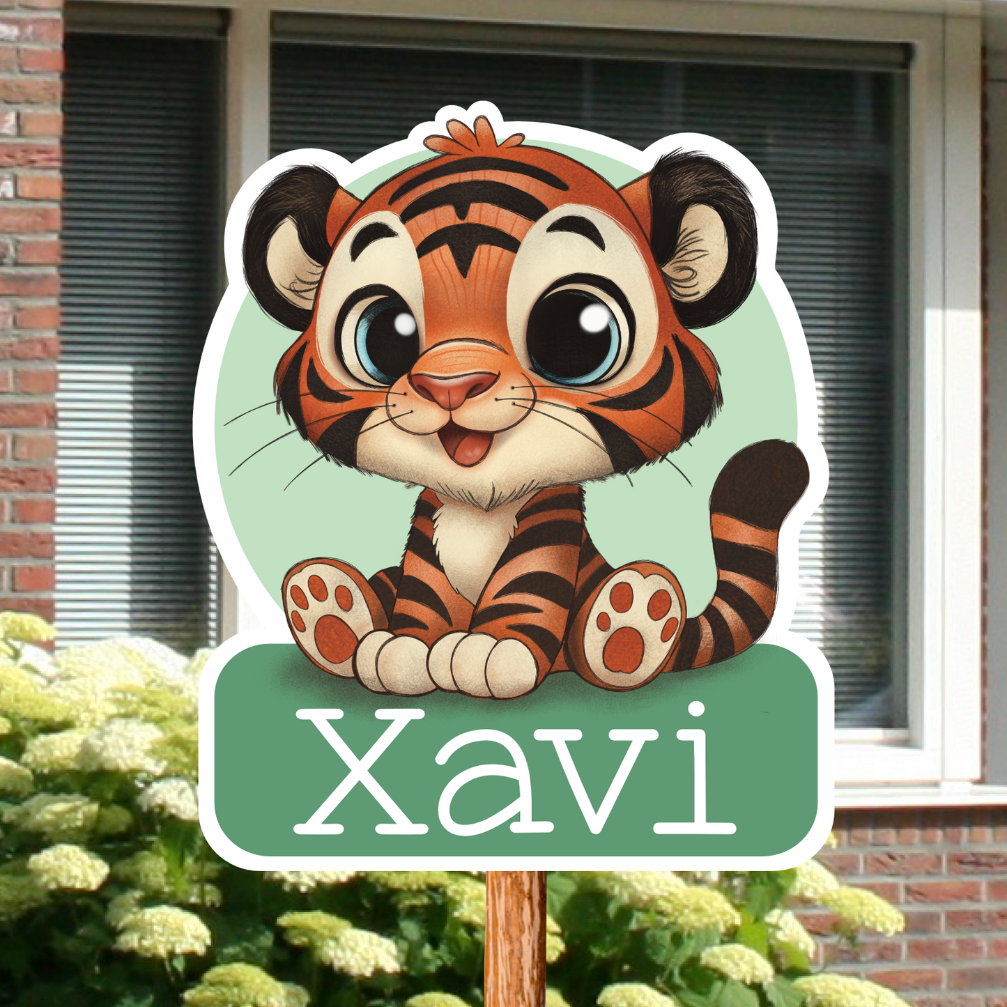 Geboortebord voor in de tuin van een schattig tijgertje, gepersonaliseerd met naam. 